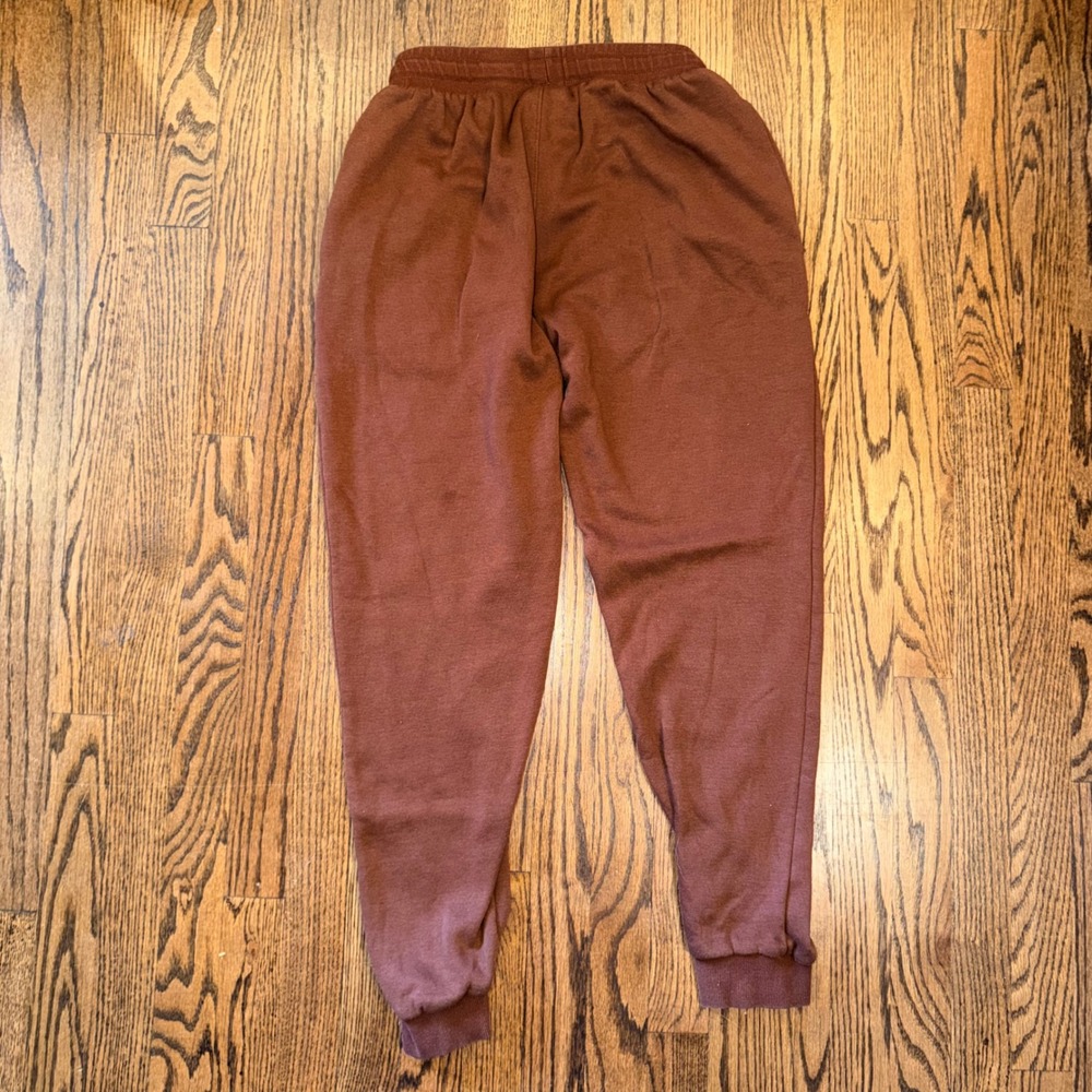 Nike Brown Jogger Sweatpants with White Drawcord - Picture 2 of 7